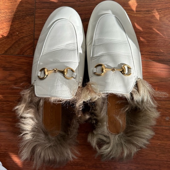 Gucci Princetown Fur Mules. White. Size 7. 100% Authentic. - Picture 2 of 13